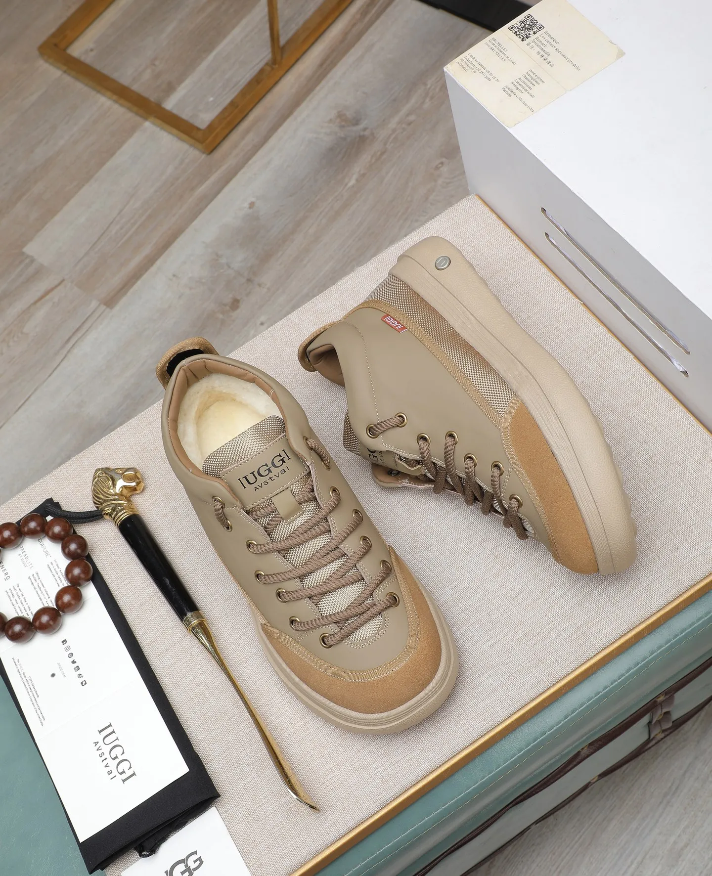 Men's shoes 💰600 IUGGI new retro presbyopia men's shoes, casual and versatile, full of high-end sense, fashionable, luxury and personalized style, joint style, retro presbyopia factor, full of handsome style, first layer suede cowhide, wool lining, rubber outsole, light and non-slip size: 39-44